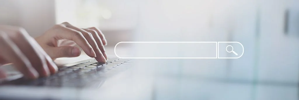shutterstock_2303164205 (1).jpg 12 tácticas inteligentes para mejorar la reputación en línea de su empresa