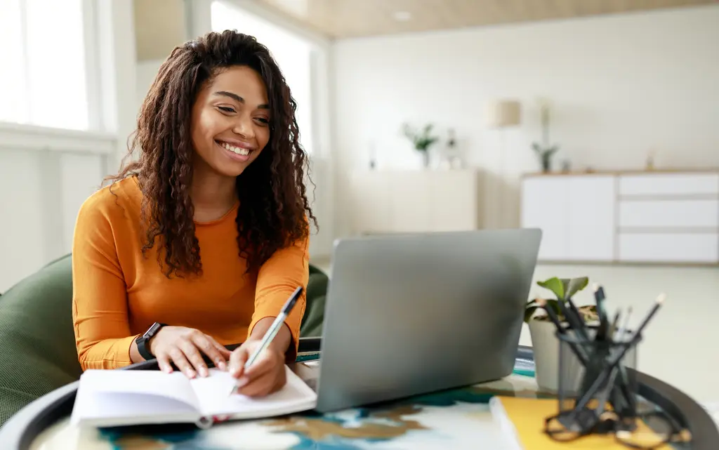 Optimiza tu guion de ventas con inteligencia artificial Optimiza tu guion de ventas con inteligencia artificial