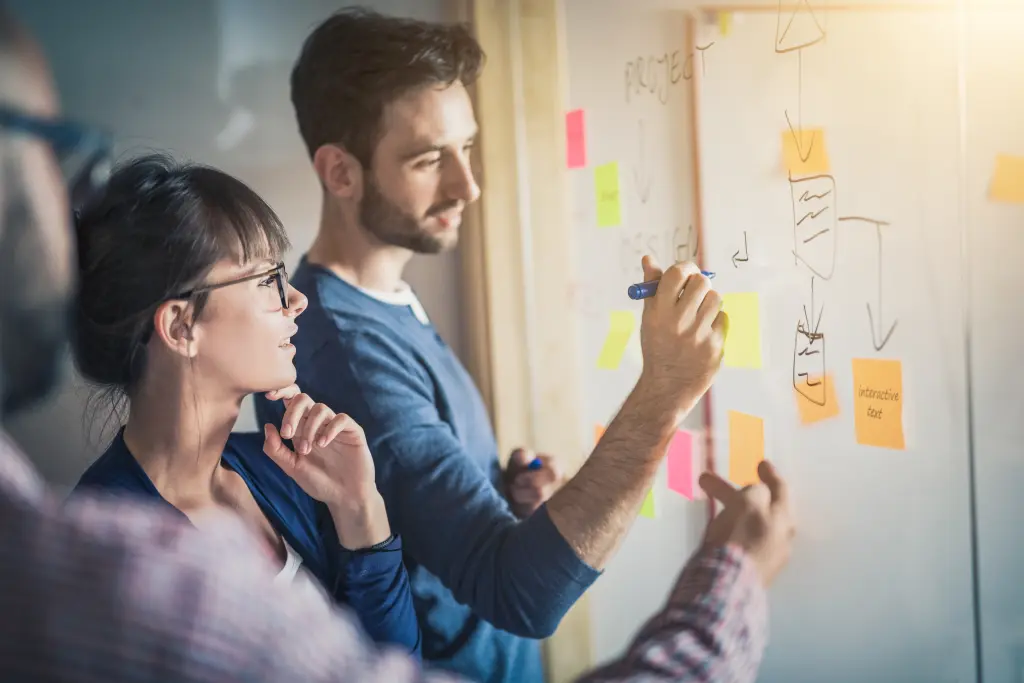 Desafíos de trabajar en equipo y cómo aprovechar el potencial de Bitrix24 Desafíos de trabajar en equipo y cómo aprovechar el potencial de Bitrix24